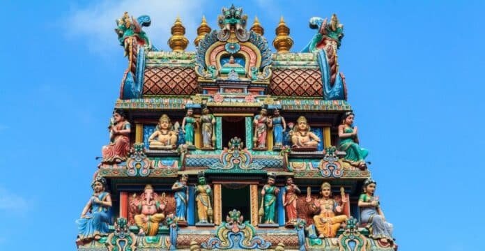 Hindu Temple in the world to visit in Hindi